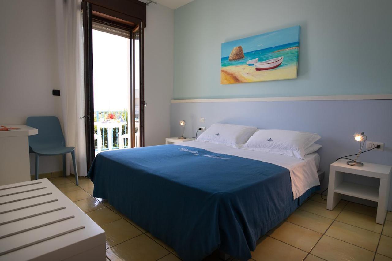 Gigli Hotel Salento مارينا دي بيسكولوس المظهر الخارجي الصورة